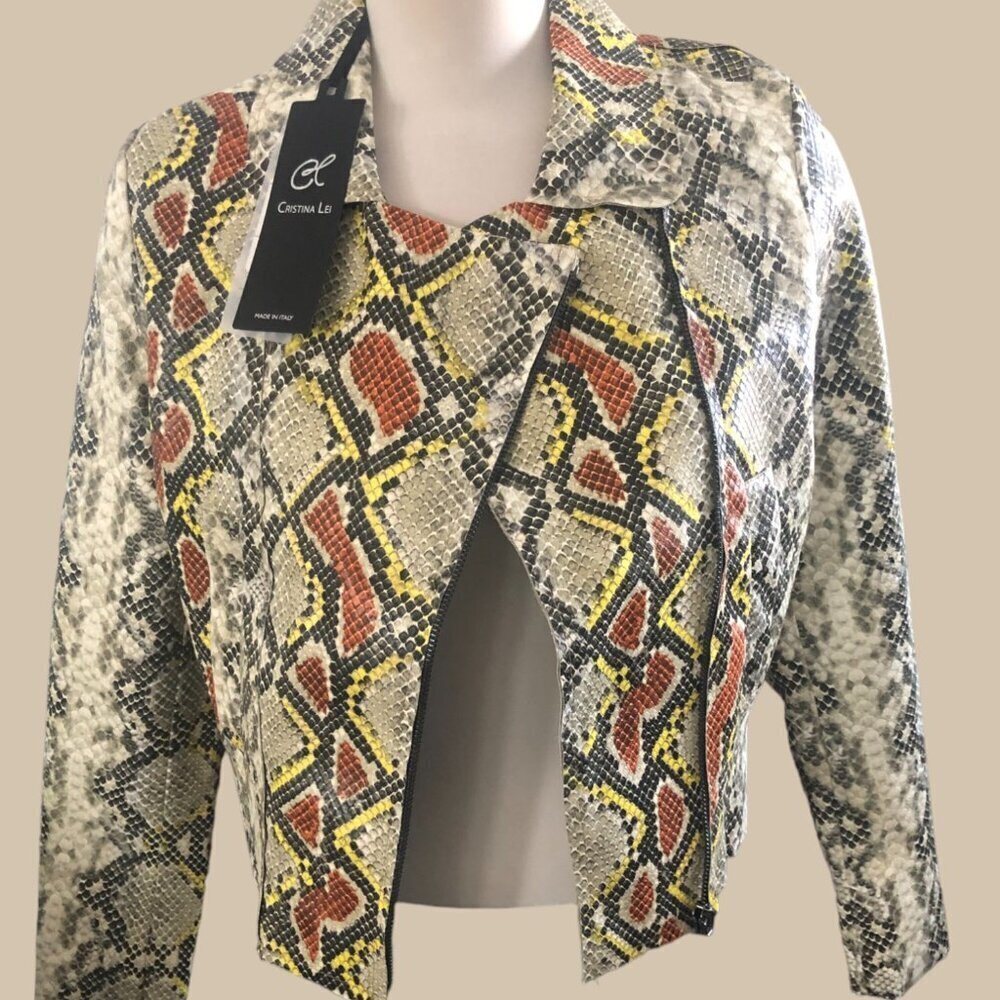 CRISTINA LEI•VEGAN LEATHER SNAKESKIN SHORT ZIP UP JACKET•